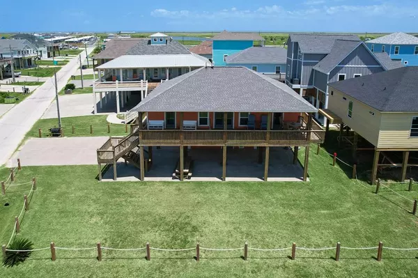 Crystal Beach, TX 77650,934 S CV