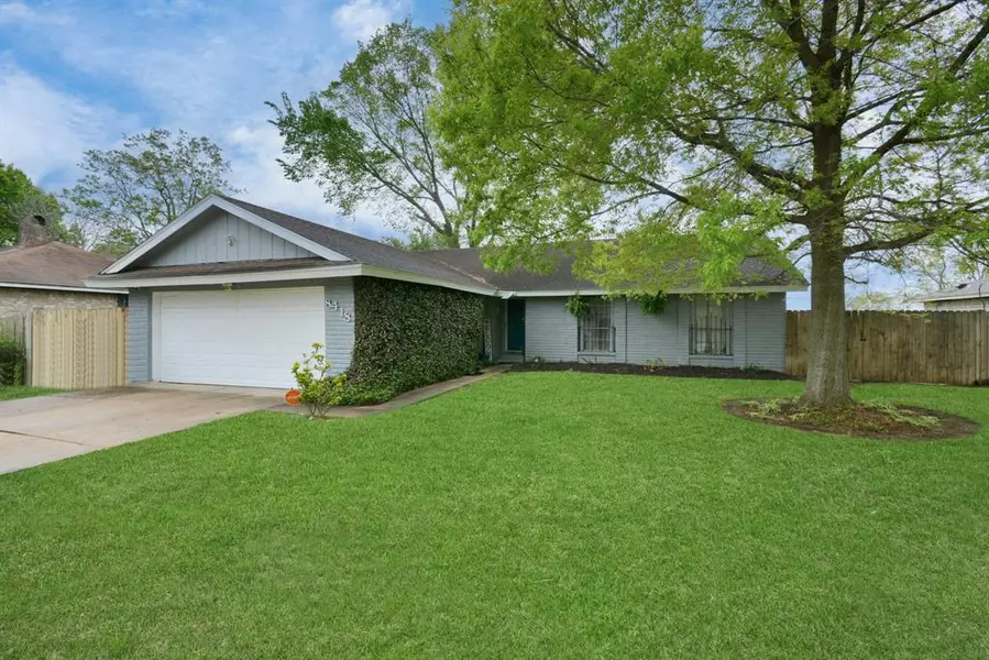 8418 Lettie ST, Houston, TX 77075