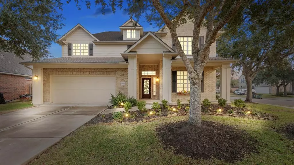 12001 Bright Landing CT, Pearland, TX 77584