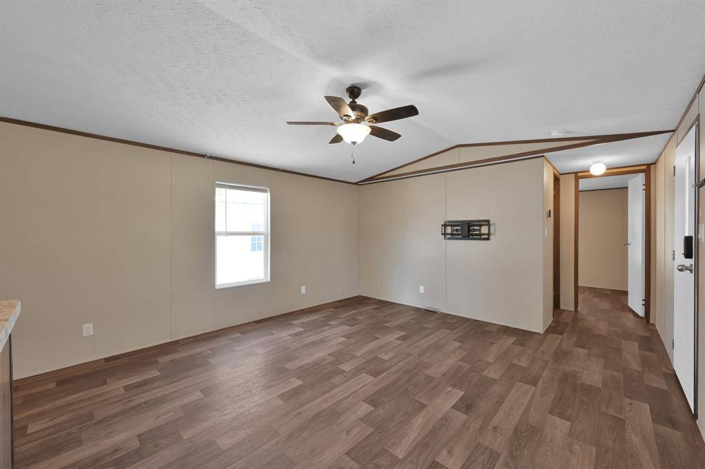 Livingston, TX 77351,230 Barbara TRL