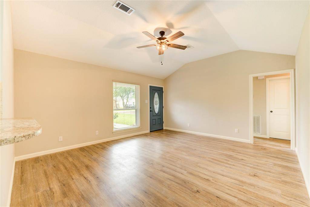 Texas City, TX 77590,2525 29th AVE N