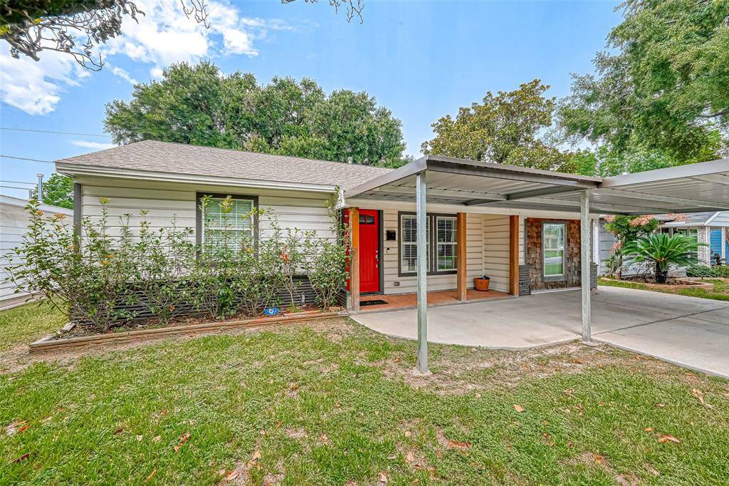 Houston, TX 77009,1639 Walton ST
