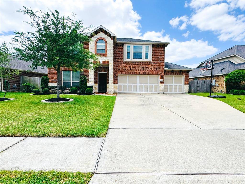 1528 Nacogdoches Valley Dr, League City, TX 77573