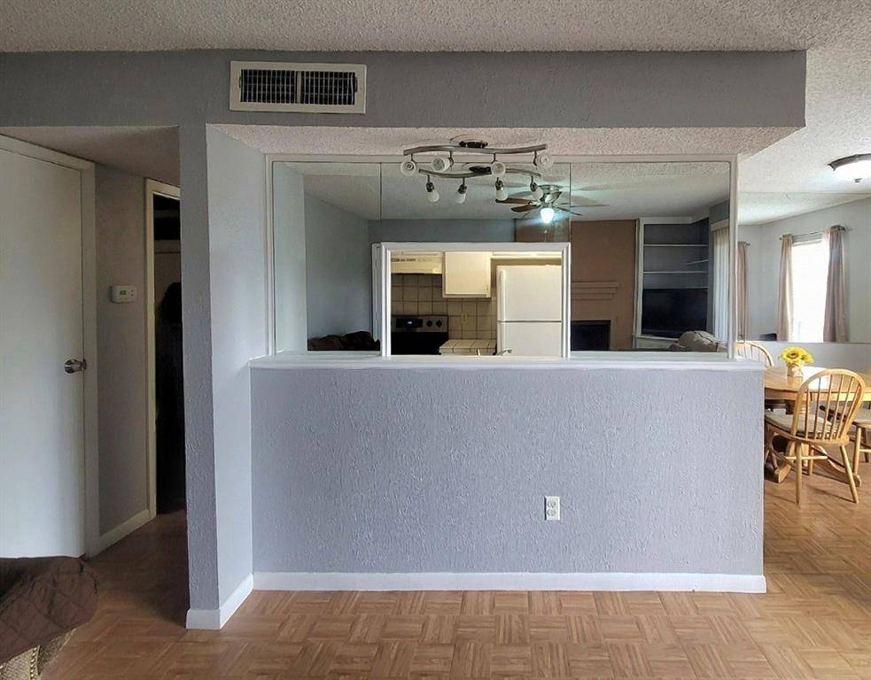 Pasadena, TX 77504,3919 Fairmont Pkwy #255