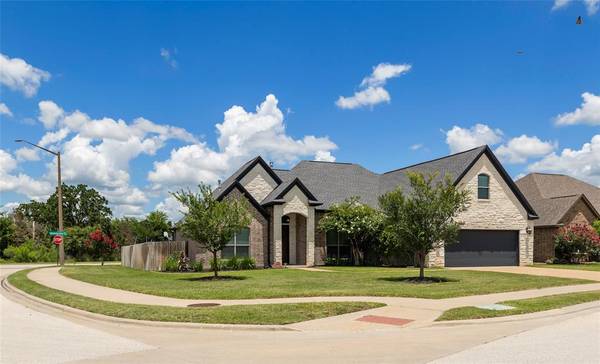 2122 Chestnut Oak CIR, College Station, TX 77845