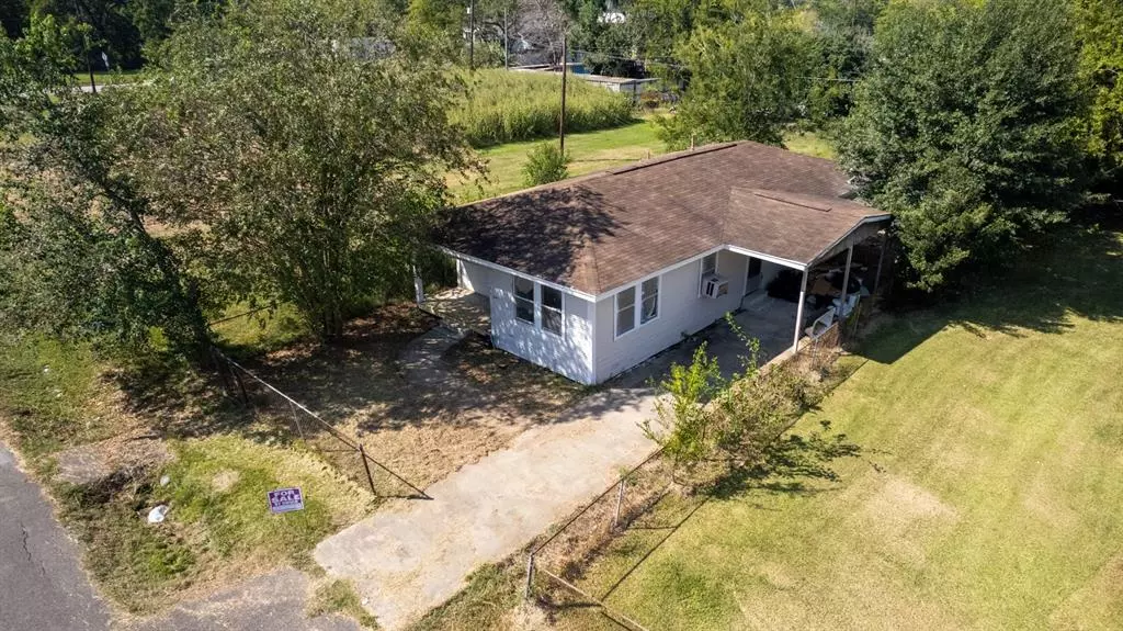 2420 Harriot ST, Beaumont, TX 77705