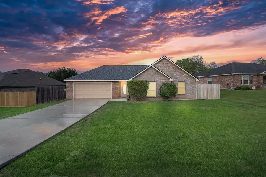 13216 Miller LN, Willis, TX 77318