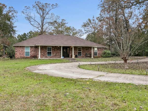 3462 HWY 327, Silsbee, TX 77656