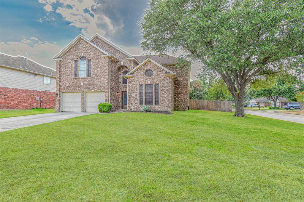 30611 Country Meadows DR, Tomball, TX 77375