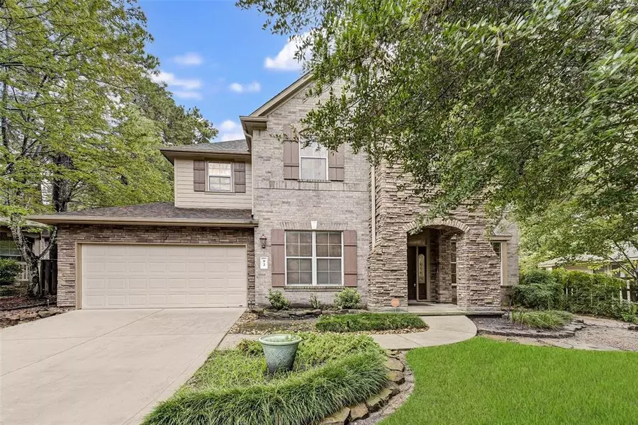 82 S Longsford CIR, The Woodlands, TX 77382