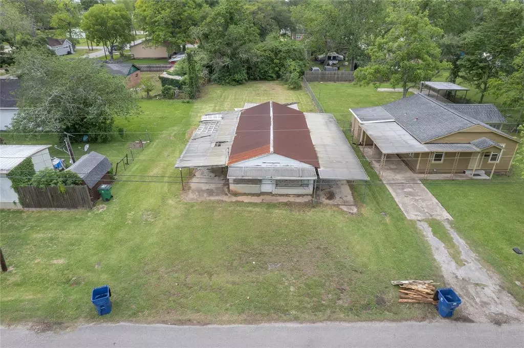 Sweeny, TX 77480,705 Alice ST