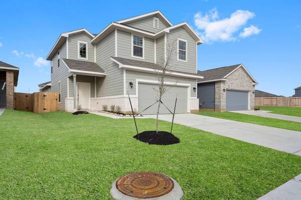 25823 Boxwood Hedge Ln, Tomball, TX 77375