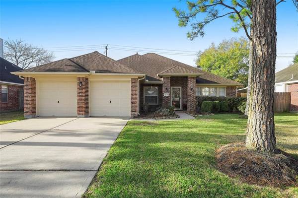 3716 Sunset Meadows DR, Pearland, TX 77581