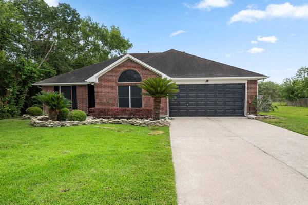 5802 Winding Brook DR, Dickinson, TX 77539