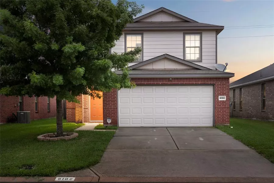 8102 Yaupon View DR, Cypress, TX 77433