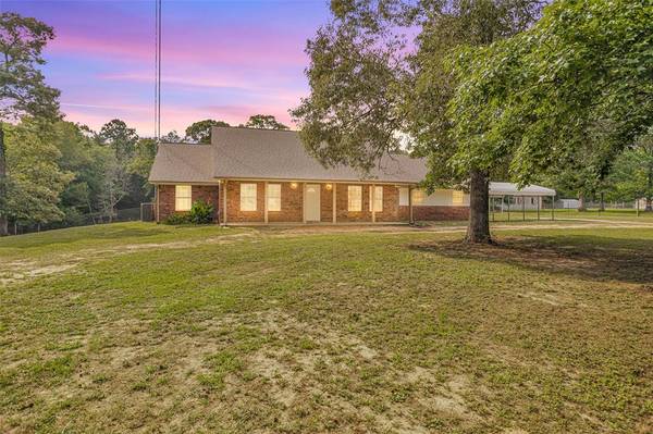 13247 Cedar Lane, Willis, TX 77378