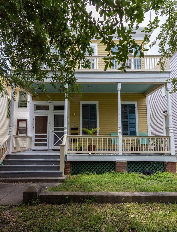 1124 Winnie ST, Galveston, TX 77550
