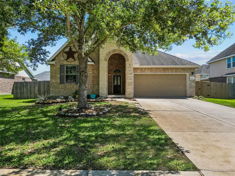 803 Arlington Pointe DR, League City, TX 77573