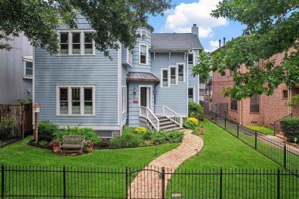 Houston, TX 77008,940 Columbia ST
