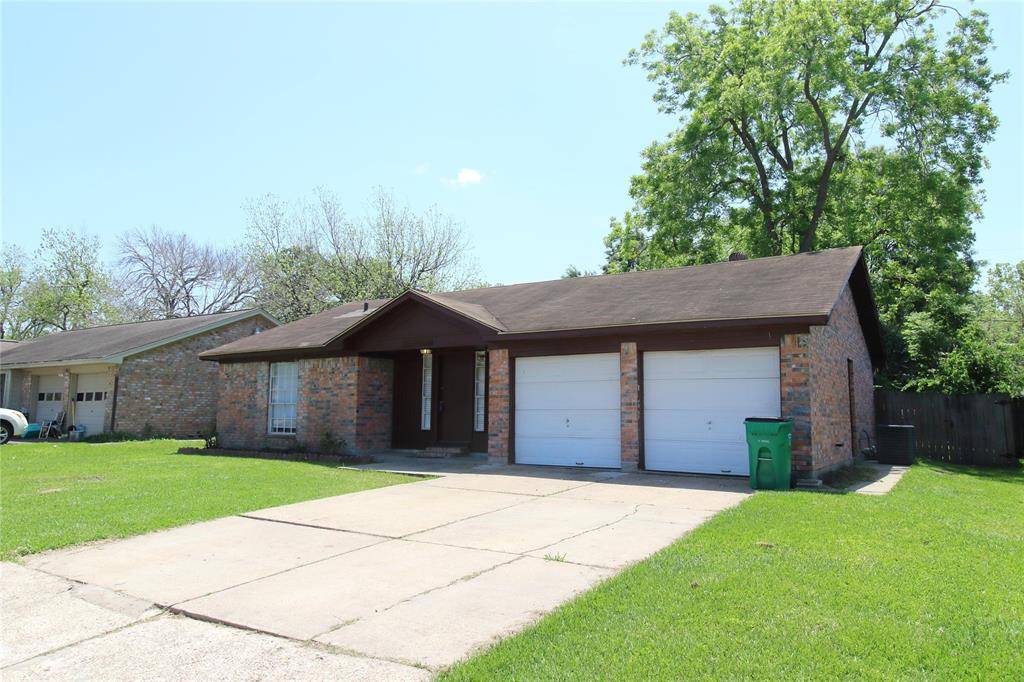 Baytown, TX 77521,701 Meadowglen DR