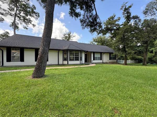 4072 Highway 105 E, Navasota, TX 77868