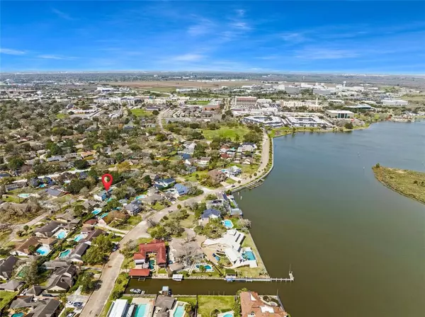 Nassau Bay, TX 77058,18611 Cape Charles LN