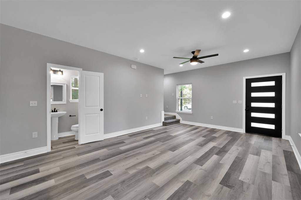 Montgomery, TX 77316,16995 E Alderson