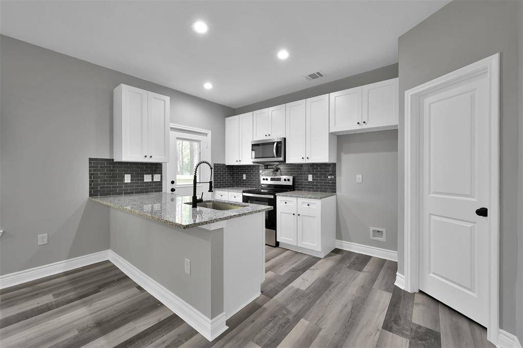 Montgomery, TX 77316,16995 E Alderson