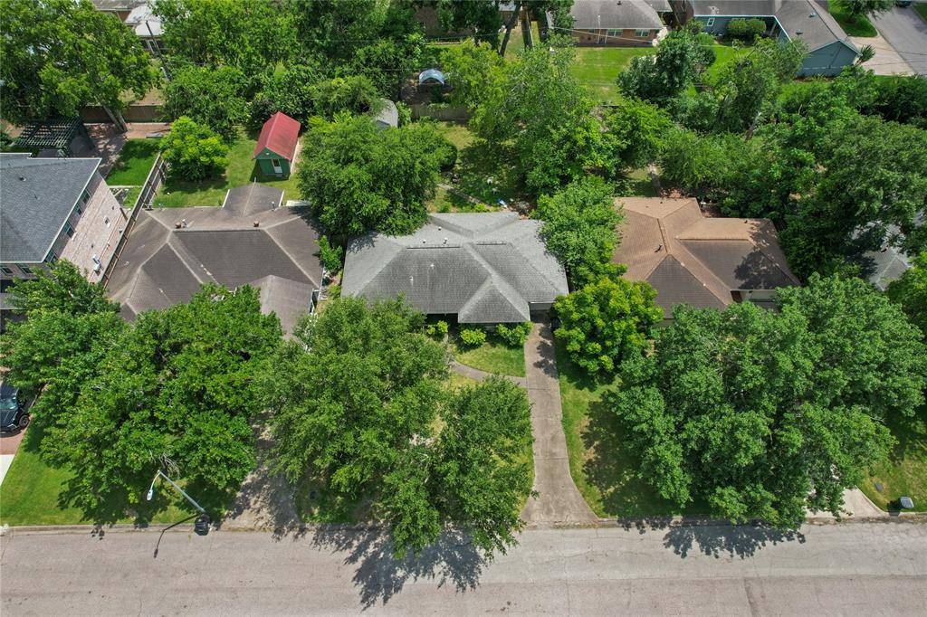 Houston, TX 77055,9629 Pine Lake DR