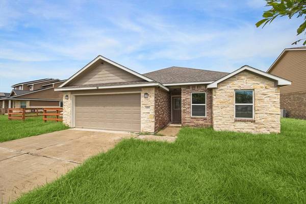 6106 Stoney Brook DR,  Angleton,  TX 77515