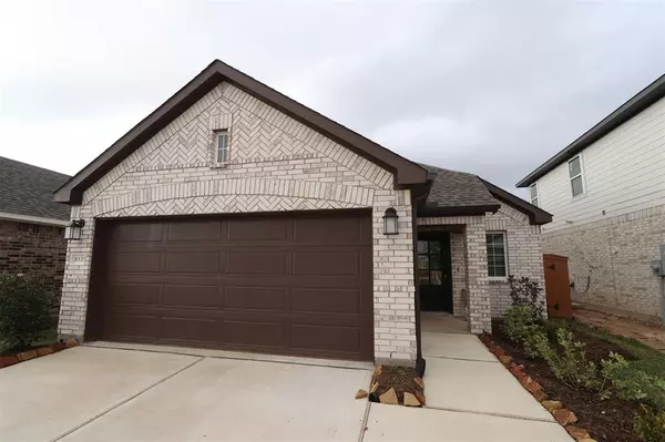 8335 Blue Shell LN, Cypress, TX 77433