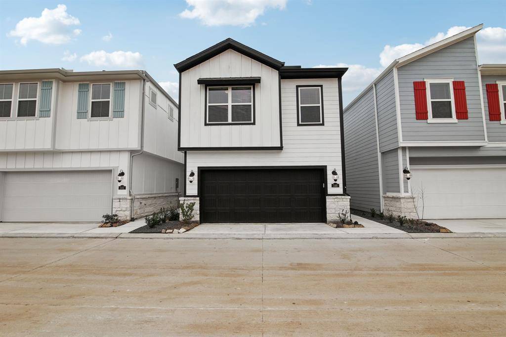546 Avisa DR,  Kemah,  TX 77565