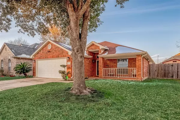 Sugar Land, TX 77498,16310 BLOSSOMWOOD LN