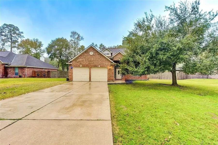 34215 Conroe Huffsmith RD, Magnolia, TX 77354