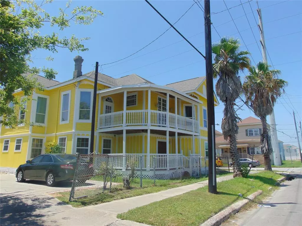 Galveston, TX 77550,2801 Ball ST