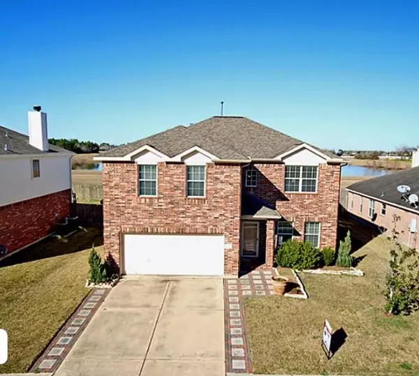 6407 Hillock LN, Pearland, TX 77584