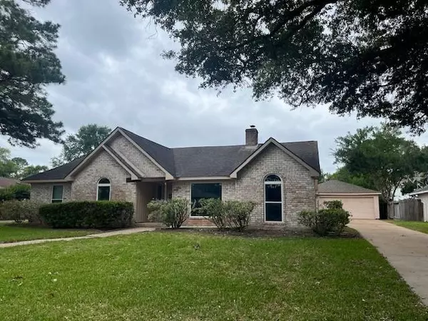 2706 E Pebble Beach DR,  Missouri City,  TX 77459