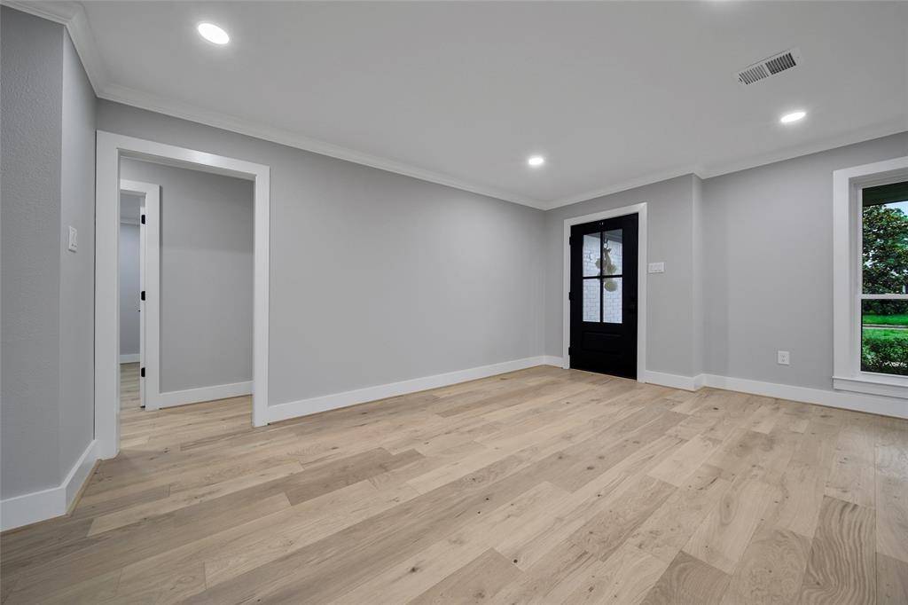 Houston, TX 77018,1122 Lehman ST
