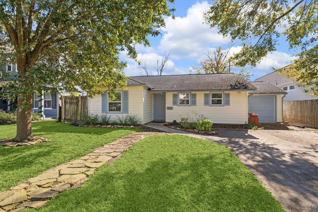 1819 Cheshire LN, Houston, TX 77018