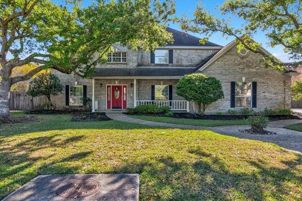 2210 Sunrise Oaks, Orange, TX 77630