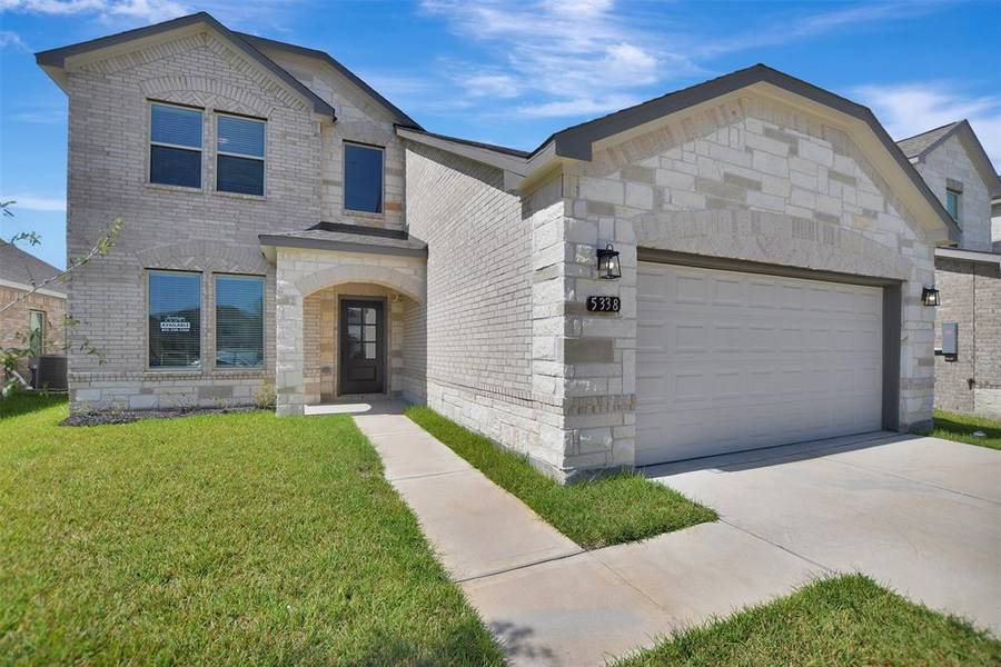 5338 Cascade CT, Alvin, TX 77511