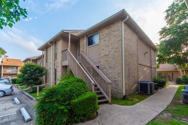 1505 Ward RD #200, Baytown, TX 77520