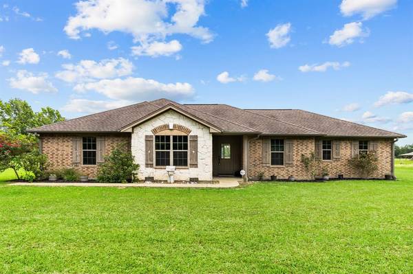 198 County Road 2239, Cleveland, TX 77327