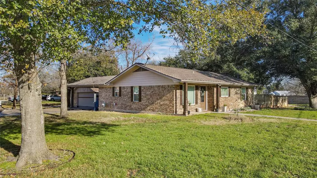 1006 Benedict Street, Caldwell, TX 77836