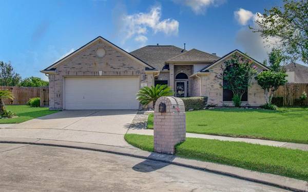 113 Kevin CT, La Porte, TX 77571