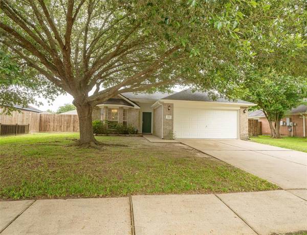 1903 Cedar LN, Dayton, TX 77535