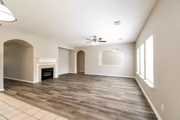 Friendswood, TX 77546,3815 Saxon Hollow CT