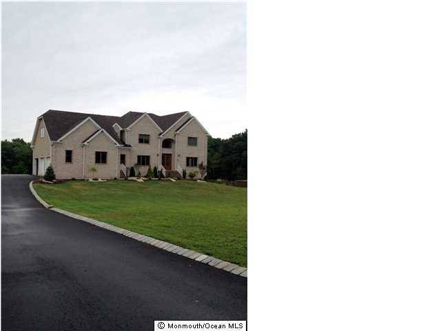 Manalapan, NJ 07726,51 Mccaffery Road