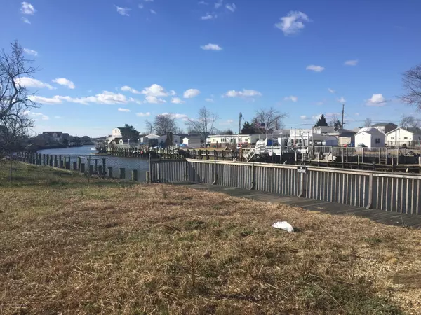 Little Egg Harbor, NJ 08087,66 W Anchor Drive