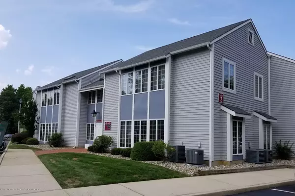 Little Silver, NJ 07739,34 Sycamore Avenue #2G